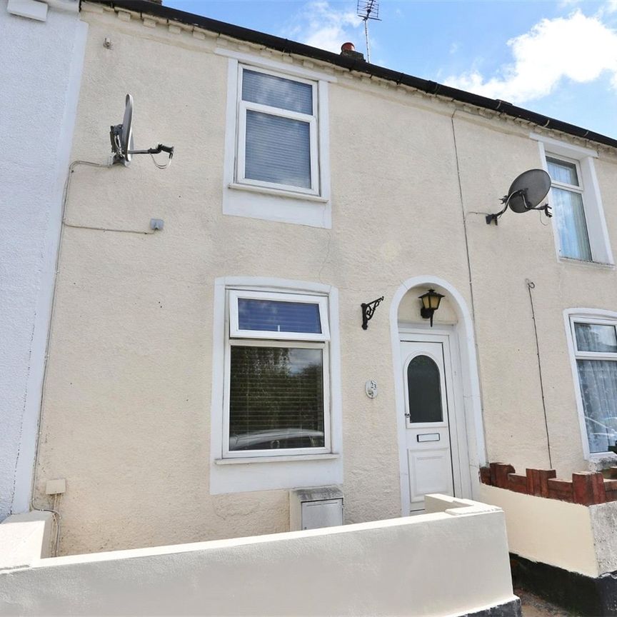Craylands Lane, Swanscombe, Kent, DA10 0LP - Photo 1
