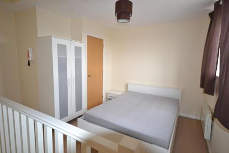 1 bedroom terraced house to rent - Photo 2