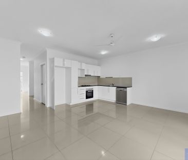 2/12 Kuranda Street, Waterford QLD 4133 - Townhouse For Rent | Domain - Photo 3