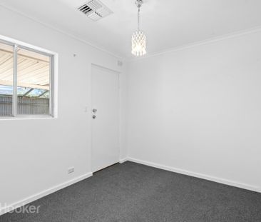 30 Robert Arnold Avenue, VALLEY VIEW - Photo 6