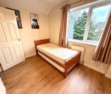 3 bedroom terraced house to rent - Photo 2