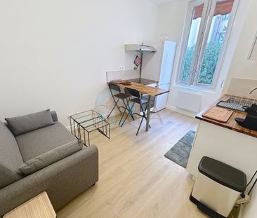 CANNES SQUARE CARNOT CHARMANT 2P A LOUER MEUBLE GARAGE - Photo 5