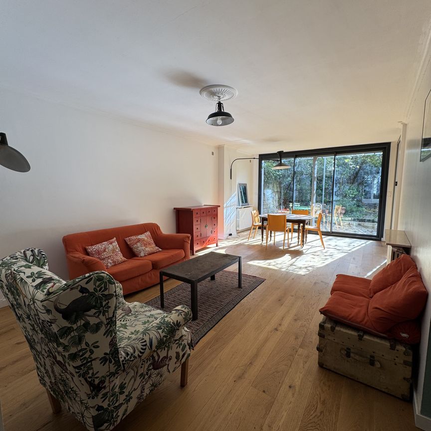 Location Appartement 4 pièces 93m² BORDEAUX 33000 - Photo 1