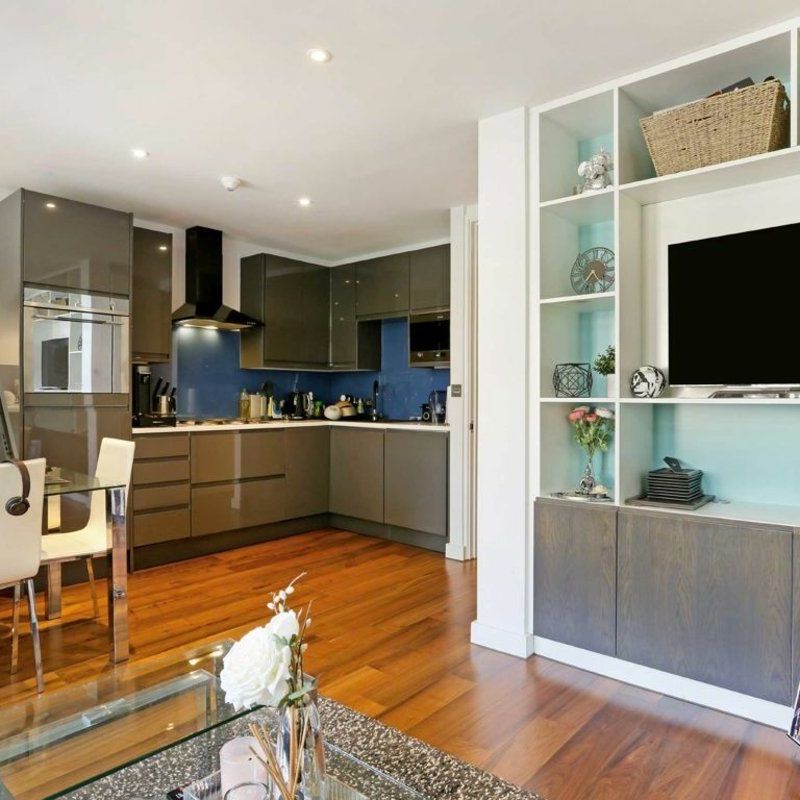 Kensington High Street, Kensington, W8 - Photo 1