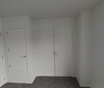 Architecturally Designed Gem in Prime Location - Photo 5