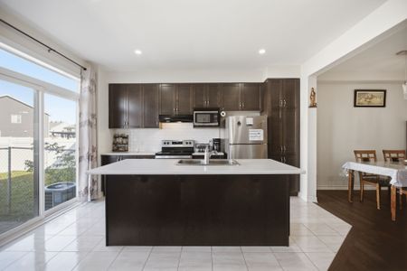For Lease - 67 Caspian Row, Kanata, Ontario - Photo 5