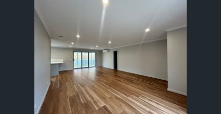 Modern Comfort - Photo 2