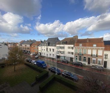 GERENOVEEERD Appartement 3e verdiep in hartje Sint-Kruis met autost... - Foto 2