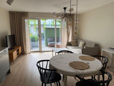 Ljus 2 rok med dubbla uteplatser i Porslinskvarteren, Gustavsberg – uthyres långsiktigt - Photo 4