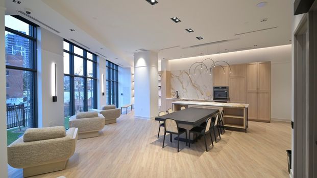 For Lease - 2088 James Street Unit# 605, Burlington, Ontario - Photo 1