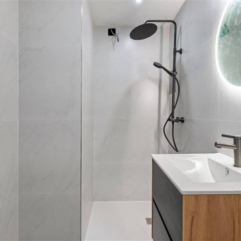 Appartement te huur - Photo 1