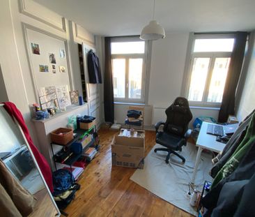 À LOUER – Studio NON MEUBLÉ de 26 m², Rue de Solférino, Lille-Centr... - Photo 4