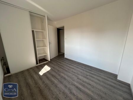 Location Maison 4 pièces 78m² HERICOURT 70400 - Photo 2