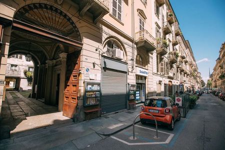 Via San Massimo, Turin, Piedmont 10123 - Photo 2