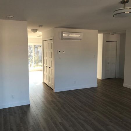 Superbe 5 ½ style CONDO (2019) à Farnham – Thermopompe & 2 Stationnements - Photo 4