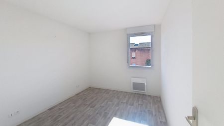 Location Appartement 2 pièces 43m² ALBI 81000 - Photo 2