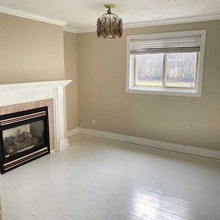 For Lease - 714 Cortez Avenue Unit# ( Lower ), Pickering, Ontario - Photo 1