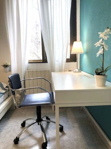 Calle de Francisco Silvela, Madrid, Community of Madrid 28028 - Photo 5