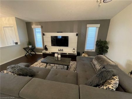 For Lease - 91 Loggers Grove, London East, Ontario - Photo 5