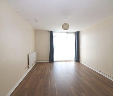 Ashanti Close, Southend-On-Sea, Essex, SS3 9RL - Photo 4