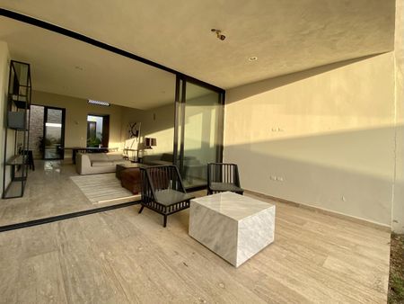 Se renta casa amueblada, de 4 recámaras y alberca, en Temozón Norte. - Photo 2