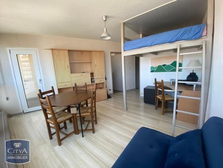 Location Appartement 1 pièce 32m² CLERMONT FERRAND 63000 - Photo 2