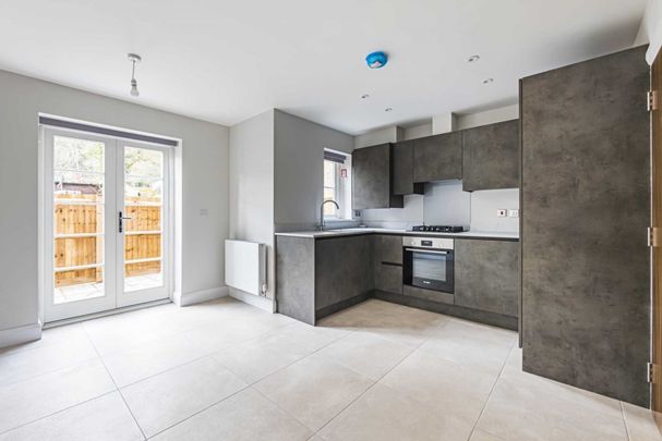 1 bed Flat for rent - Photo 1