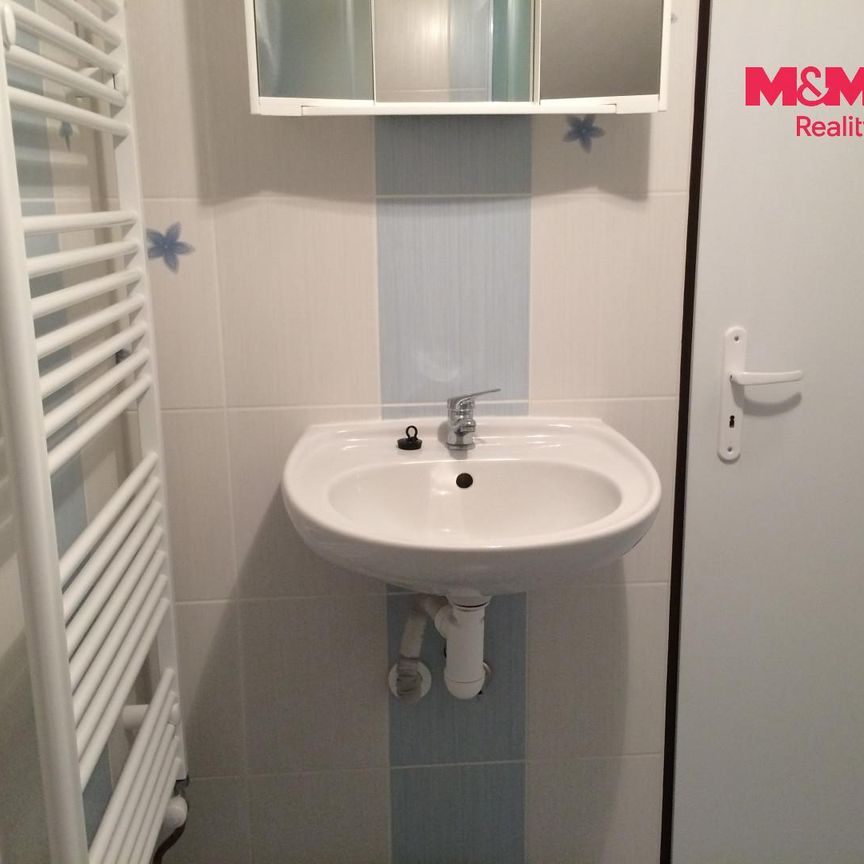 Pronájem bytu 1+kk a garsoniéry 38 m² - Photo 1