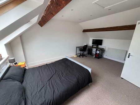 Large Bed Property // Sept, LN5 - Photo 5