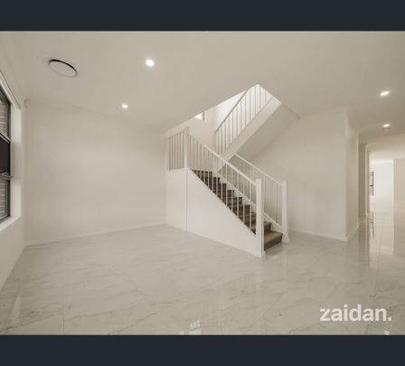 10 Renwick Street, Catherine Field, NSW 2557 - Photo 1