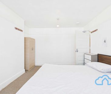 RM4 Melford Avenue | Barking | London | IG11 9HT - Photo 1