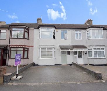 4 bedroom terraced house to rent - Photo 6