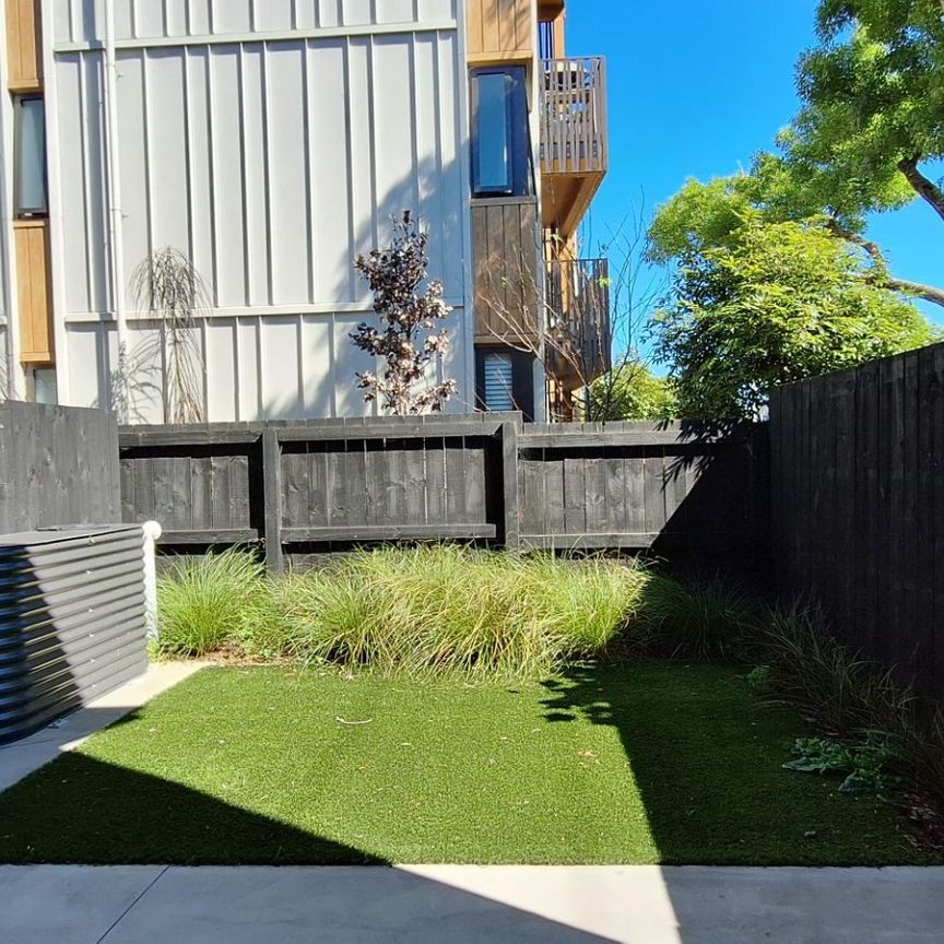Near new townhouse at Mt Albert - Photo 1