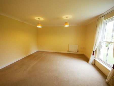 2 bedroom apartment to rent - Photo 4