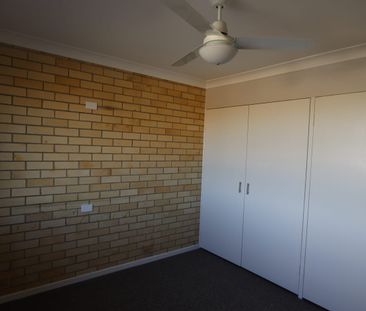 2/13 Warialda Road, Inverell, NSW 2360 - Photo 5