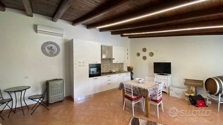 Villa di 100 m² con 4 locali a Carini - Photo 3