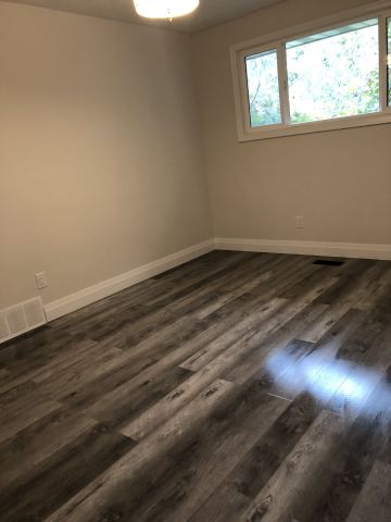 For Lease - 38 Loyalist Drive Unit# Upper, Hamilton, Ontario - Photo 2