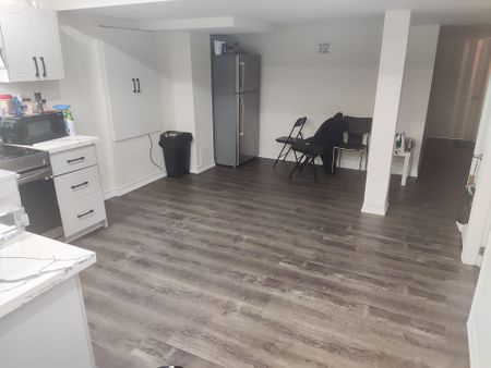For Lease - 11 Bannister (Basement) Crescent, Brampton, Ontario - Photo 5