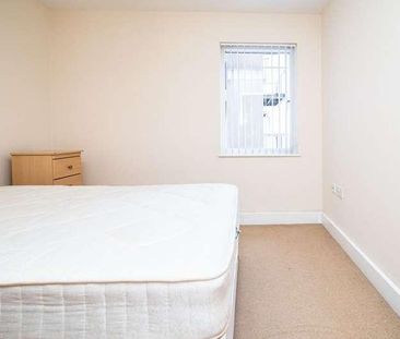 Falcon Drive, Cardiff, CF10 - Photo 3