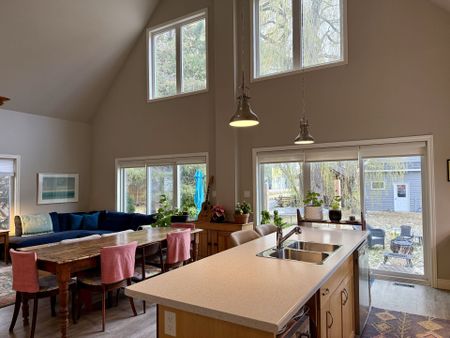 For Lease - 18 Hickory Street, Collingwood, Ontario - Photo 3