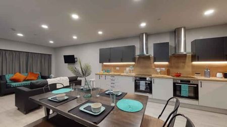 Gold Ensuite - Photo 2