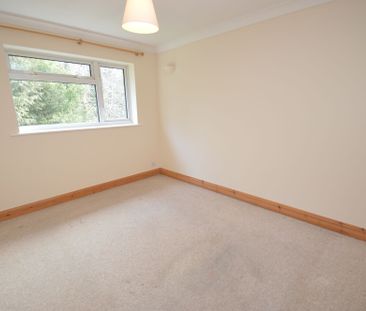 2 bedroom flat to rent, - Photo 6