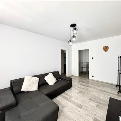 Inchiriere apartament 2 camere, decomandat, zona Nord, Ploiesti. - Photo 1