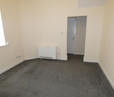 1 bedroom property to rent - Photo 4