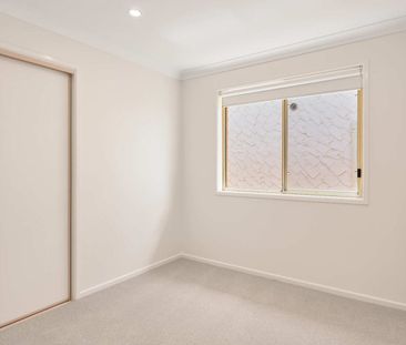 Elevated Family Home with Sweeping Water and Valley Views - Photo 2