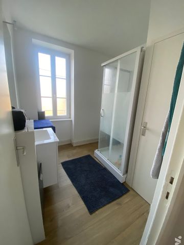 A louer appartement de 4 pièces situé à Saint Sylvain - Photo 5