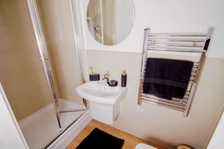 Large Deluxe Studio - Photo 5