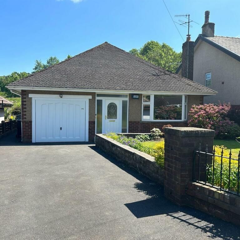 3 Bedroom Bungalow on Whalley Road, Blackburn - Photo 1