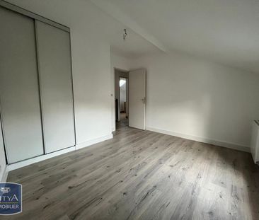 Location Maison 4 pièces 70m² NEUVILLE DE POITOU 86170 - Photo 2