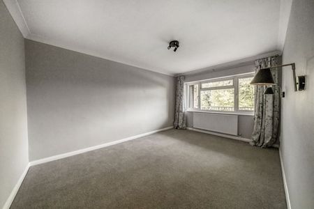 Ockford Road, Godalming - 2 bedrooms Property for lettings - Seymours - Photo 3